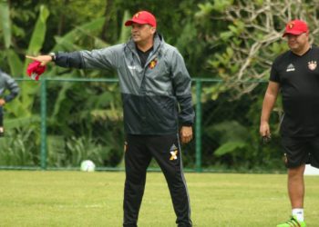 Sport oficializa a contratação de Claudinei Oliveira