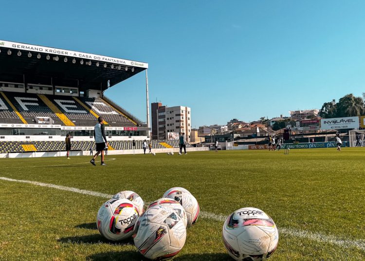 De olho no rival: veja como chega o Operário para a partida contra o Sport