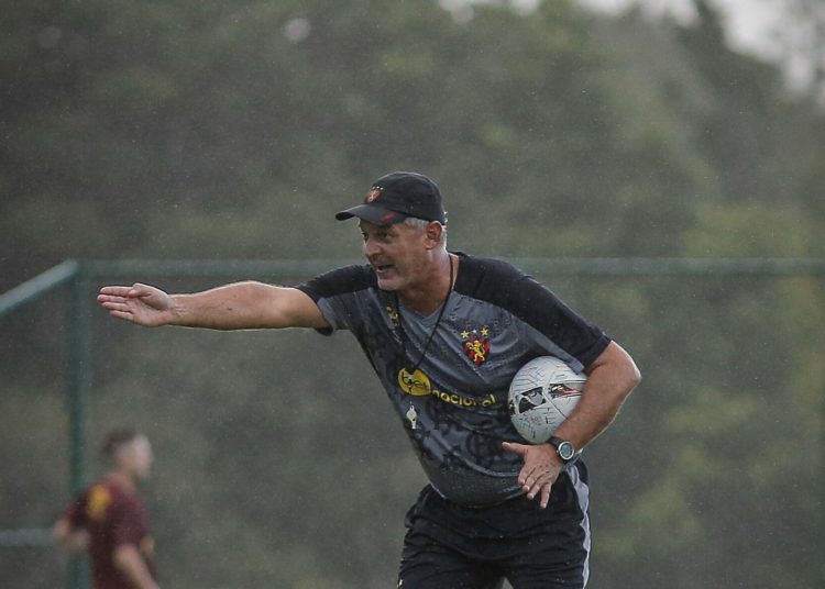 Sport está definido para enfrentar o Operário com novidades; confira escalações