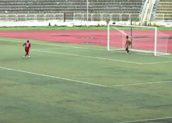 Pênalti para lateral? Veja o que aconteceu na Nigéria