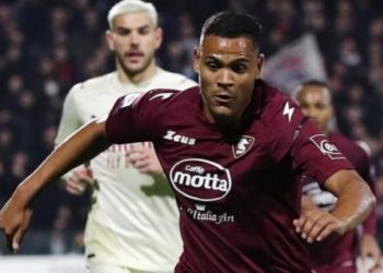 Ex-Sport, Mikael é detonado pelo presidente da Salernitana por conta do peso