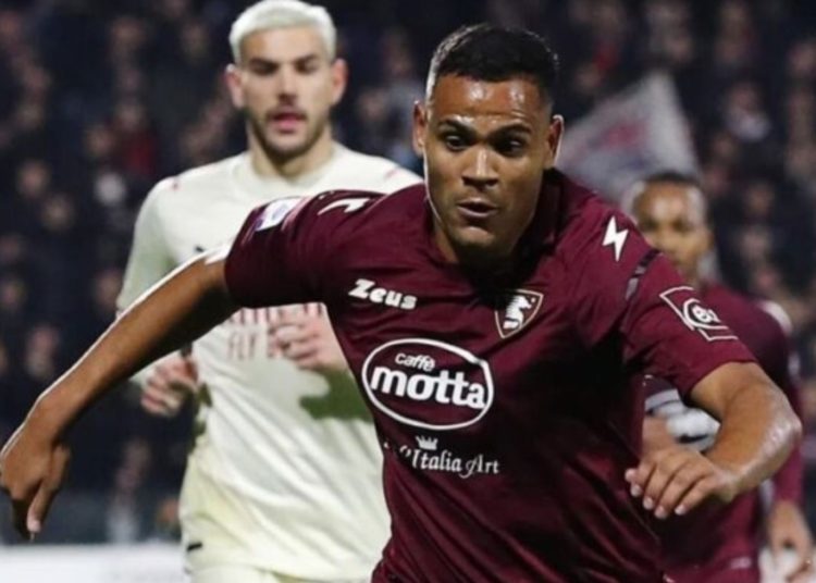 Ex-Sport, Mikael é detonado pelo presidente da Salernitana por conta do peso