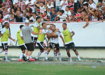 Santa Cruz faz jogo da vida contra o Lagarto
