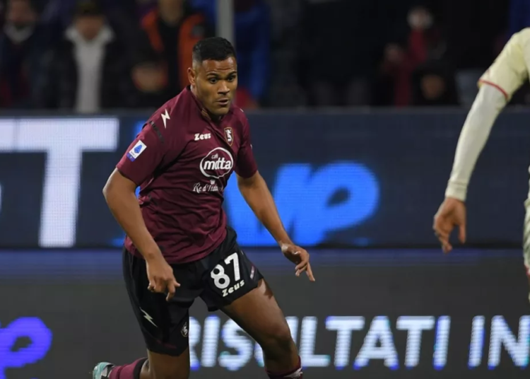 Mikael é liberado pela Salernitana para buscar empréstimo