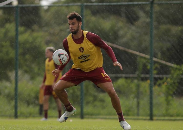 Rafael Thyere desfalca o Sport por 4 semanas