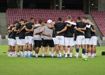 Santa Cruz: quatro jogos para o acesso à Série C