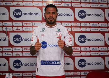 Jonathas Jesus deixa o Náutico; veja quantos atacantes deixaram o clube em 2022