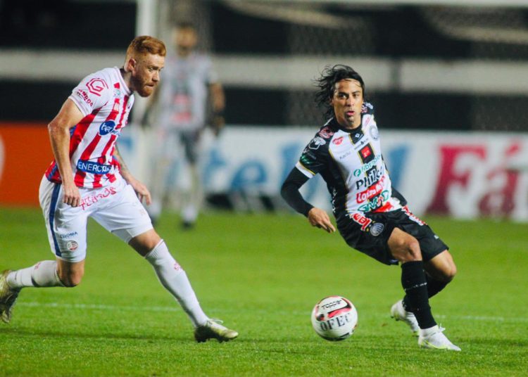 Em atuação pífia, Náutico perde do Operário e acumula seis derrotas seguidas