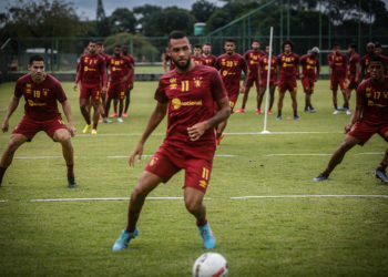 Kayke x Coutinho: veja números dos dois atletas com a camisa do Sport