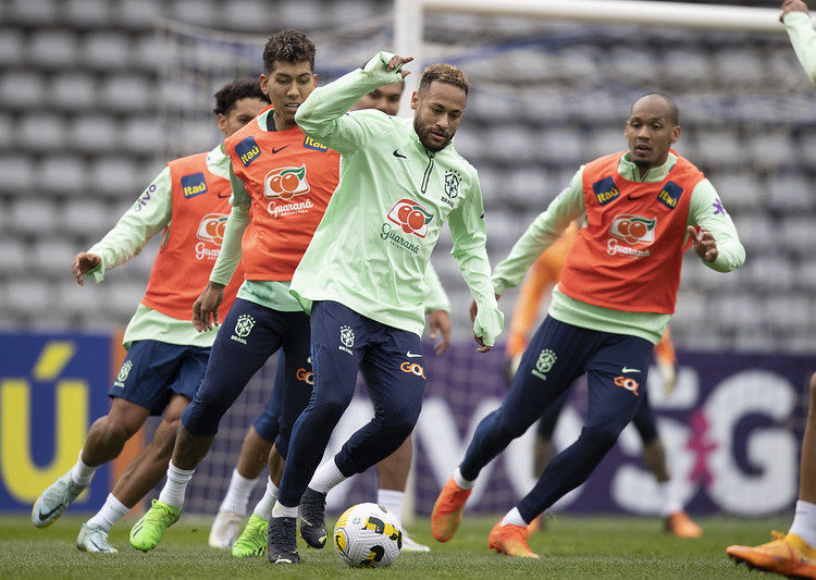 Veja o provável time do Brasil para a última partida antes da Copa do Mundo