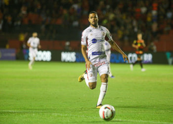 Geuvânio tem lesão constatada e desfalca o Náutico contra o Tombense