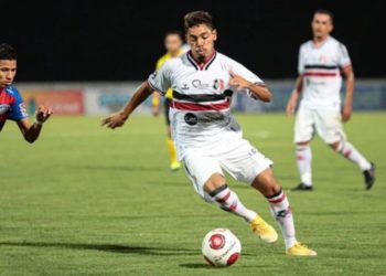 Atacante formado na base do Santa Cruz é emprestado ao América-PE