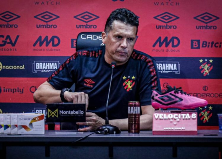 Claudinei Oliveira enaltece desempenho do Sport contra o Bahia e elogia Coutinho