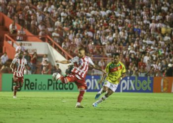 Náutico: “Esses resultados nos colocam de novo no campeonato”, diz Dado Cavalcanti