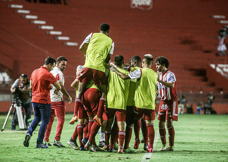 Veja os desfalques do Náutico para enfrentar o Criciúma