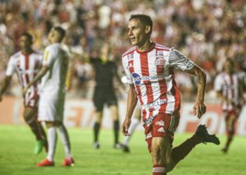 Em jogo de sete gols, Náutico bate Tombense nos Aflitos