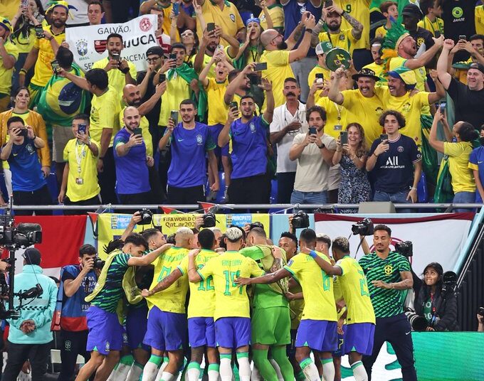Brasil vence a Suíça e garante classificação às oitavas de final da Copa do Mundo 2022