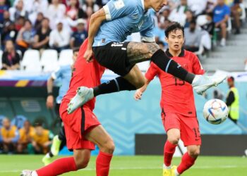 Uruguai e Coréia do Sul empatam na estreia da Copa do Mundo 2022