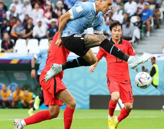 Uruguai e Coréia do Sul empatam na estreia da Copa do Mundo 2022