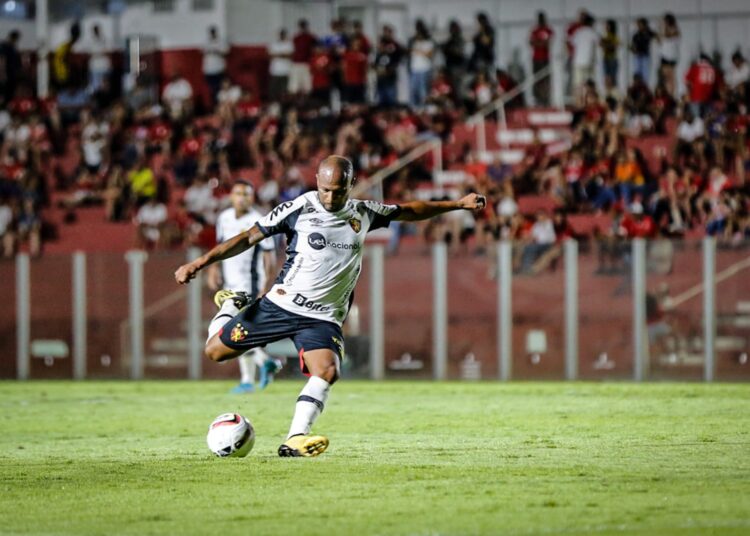 Sport empata com o Vila e vê Bahia e Vasco subirem para a Séria A na última rodada