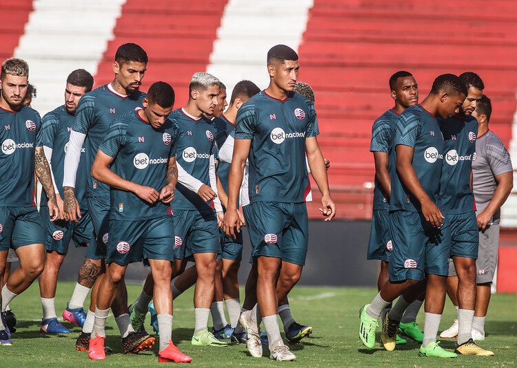 Náutico começará sua pré-temporada com grupo incompleto e segue de olho no mercado