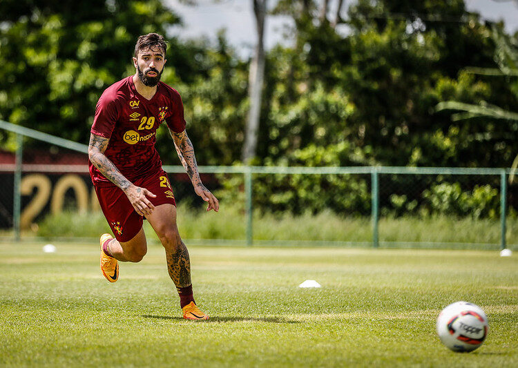 Matheus Vargas e Gabriel Santos chegam empolgados para atuar com apoio da torcida do Sport