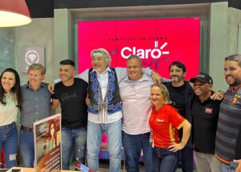 Torcida Hits na Copa reúne Carlinhos Bala e Santanna, o Cantador