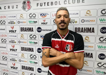 Santa Cruz tem elenco praticamente fechado para iniciar a temporada após volta de Hugo Cabral