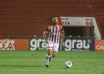 Zagueiro João Paulo ex-Náutico é flagrado em exame antidoping