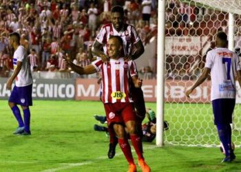 Matheus Carvalho fala sobre a felicidade de voltar ao Náutico