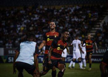 Sport vence o Corinthians de virada e avança na Copa São Paulo