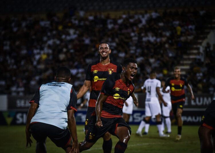 Sport vence o Corinthians de virada e avança na Copa São Paulo