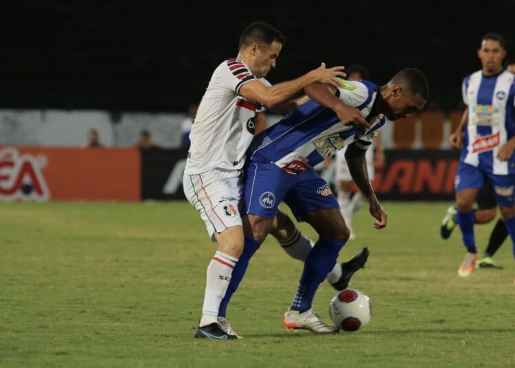 Santa Cruz arranca empate nos acréscimos contra o Maguary pelo Pernambucano