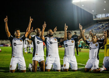 Enderson ressalta controle de jogo do Sport em vitória contra o Campinense