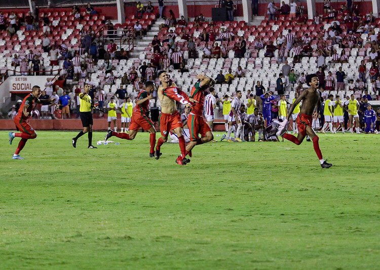 Diretor do Náutico cita “fracasso retumbante” e “queda de credibilidade” após eliminação no Pernambucano