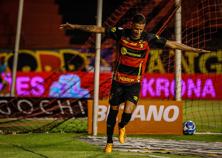 Luciano Juba destaca trabalho coletivo do Sport para fugir da marcação e ressalta a importância de pontuar contra o Ituano