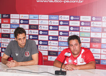 Fernando Marchiori prega cautela sobre novas contratações para o Náutico em apresentação