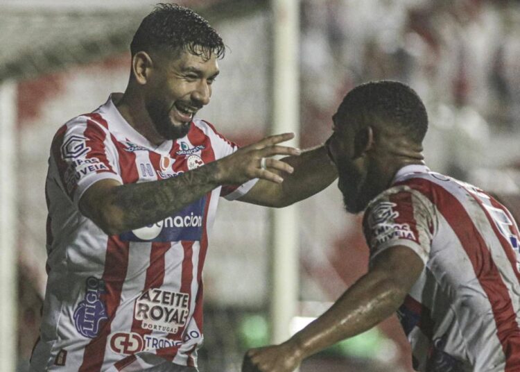 Náutico se reabilita e vence Floresta nos Aflitos por 3×1