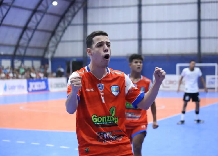 Santa Maria garante vaga na semifinal da Taça Brasil de Futsal sub-20 após vencer o Corinthians por 4×2