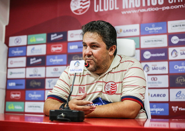 Náutico: Fernando Marchiori ressalta crescimento da equipe no segundo tempo e elogia torcida
