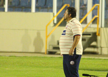 Fernando Marchiori lamenta queda de rendimento do Náutico no segundo tempo: “Assustou”