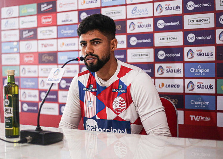 Bryan celebra retorno após a lesão e busca sequência na equipe do Náutico