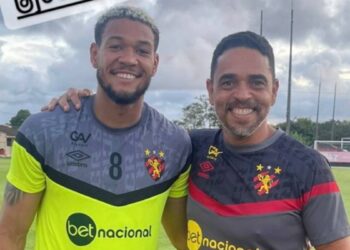 Joelinton treina no CT do Sport antes de viagem com a Seleção Brasileira; Veja a reação dos torcedores nas redes sociais