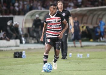 Santa Cruz empata com o Pacajus e perde 100% no Arruda