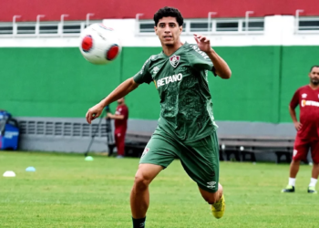 Náutico regulariza meia Yago Ferreira, reforço do clube para a Série C