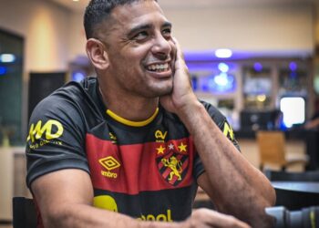 Sport oficializa o retorno de Diego Souza com vídeo nas redes sociais; Nome do atleta já foi publicado no BID