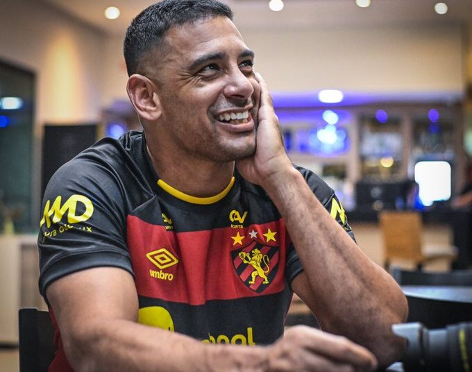 Sport oficializa o retorno de Diego Souza com vídeo nas redes sociais; Nome do atleta já foi publicado no BID