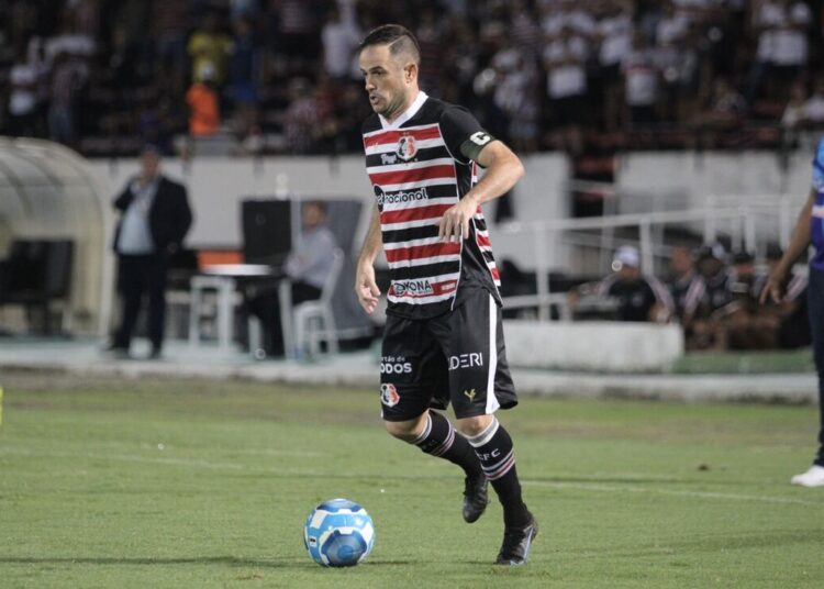 Santa Cruz: Equipe coral terá cinco desfalques para partida contra o Iguatu