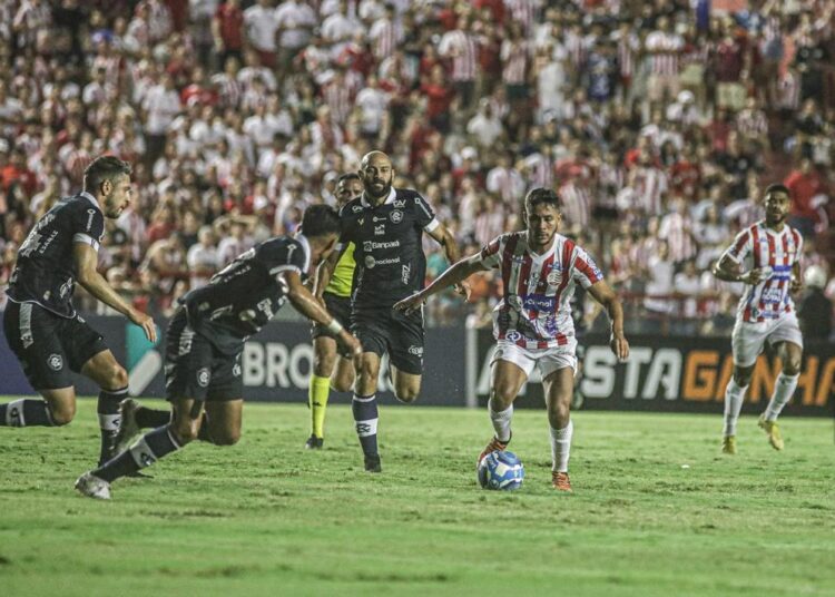 Náutico decepciona torcida e empata em casa com o Remo
