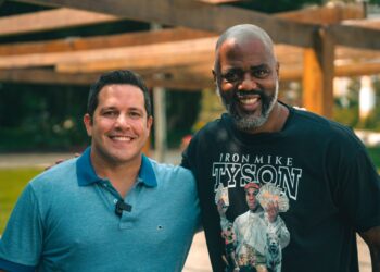 Ídolo coral, Grafite confirma interesse em participar de SAF do Santa Cruz